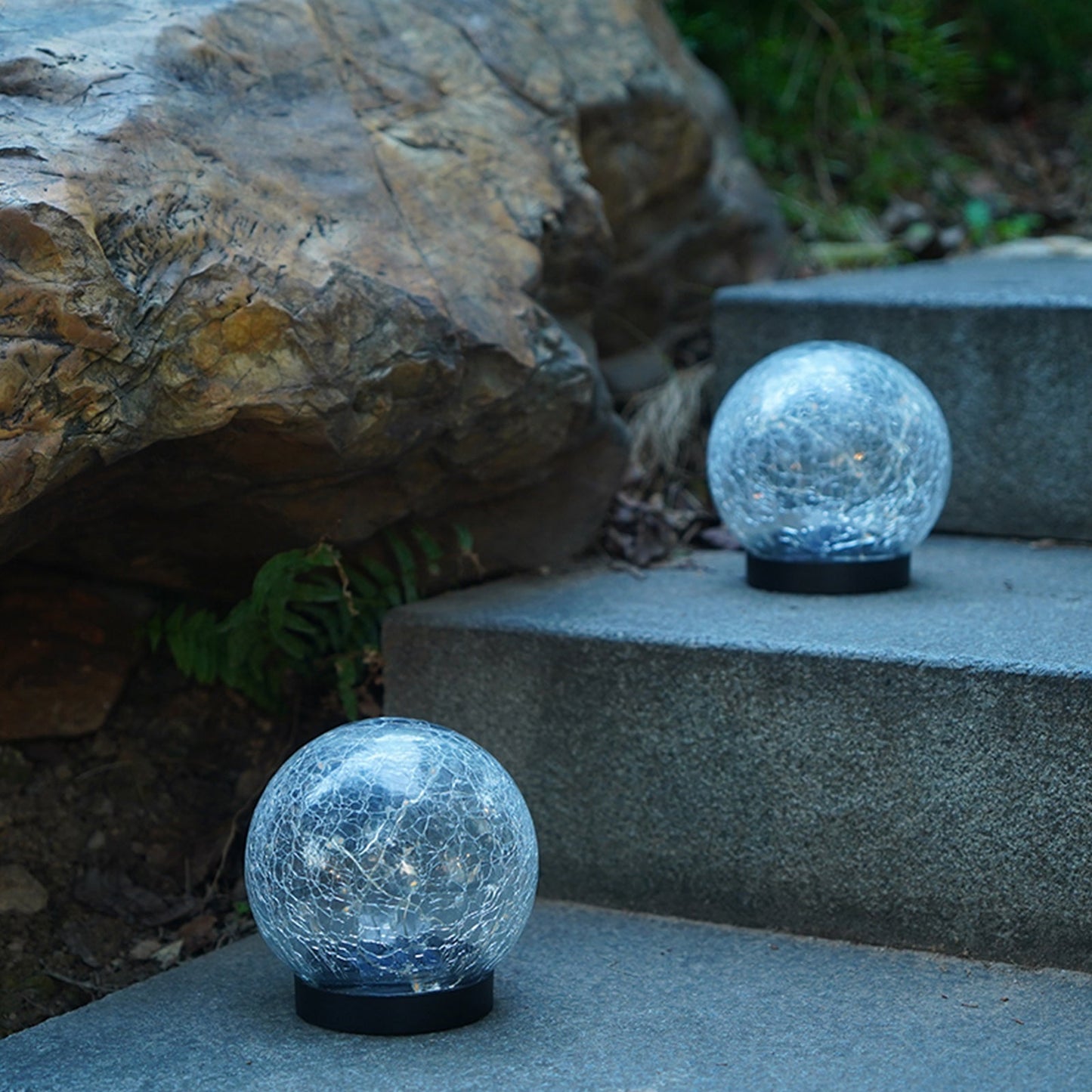 2Pcs Solar Lights Outdoor Garden Decor Cracked Glass Ball Warm Lights - Anna's Shop