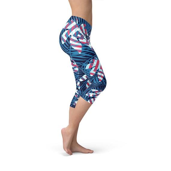 Blue Tropical Leaf Capri Leggings for Women - Anna's Shop