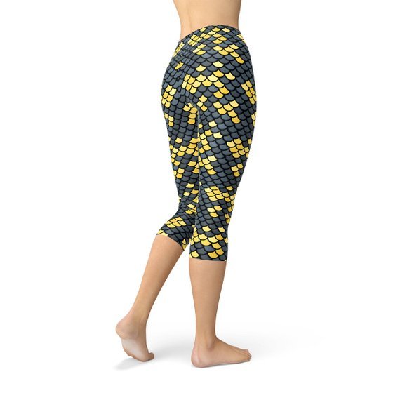 Mermaid Capri Leggings for Women with Dark Gray and Yellow Fish Scales - Anna's Shop