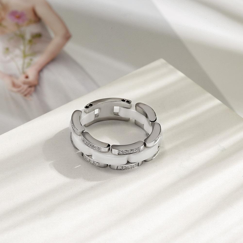 WHITE CERAMIC RING - Anna's Shop