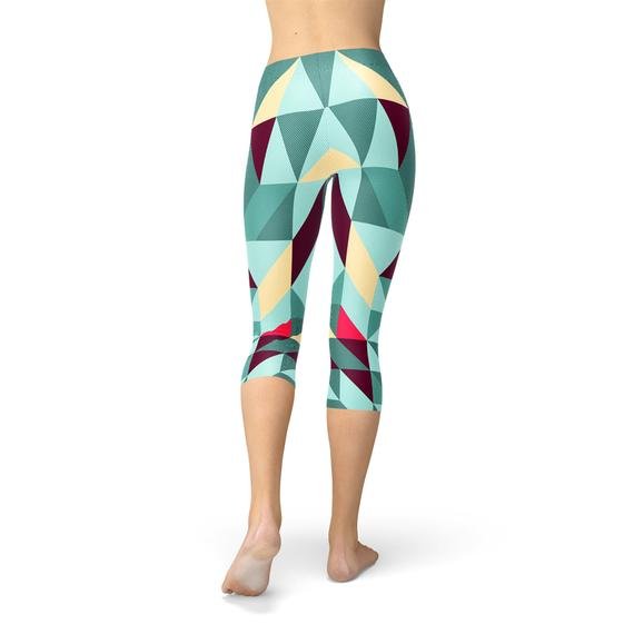 Womens Capri Leggings w/ Geometric Triangles - Anna's Shop