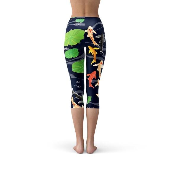 Womens Koi Fish in Pond Capri Leggings - Anna's Shop