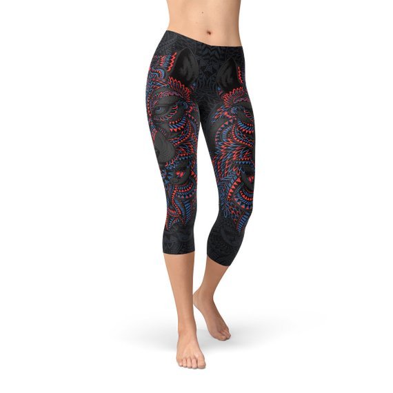 Womens Oriental Black Wolf Capri Leggings - Anna's Shop