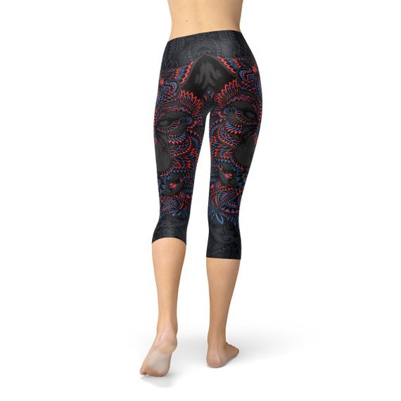 Womens Oriental Black Wolf Capri Leggings - Anna's Shop