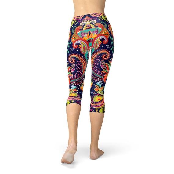 Womens Ornamental Blue Paisley Capri Leggings - Anna's Shop